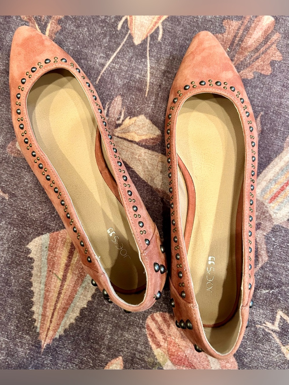 Joe’s Jeans Pink Suede Flats Women Size 8 Metal Studs Detail - Picture 3 of 7